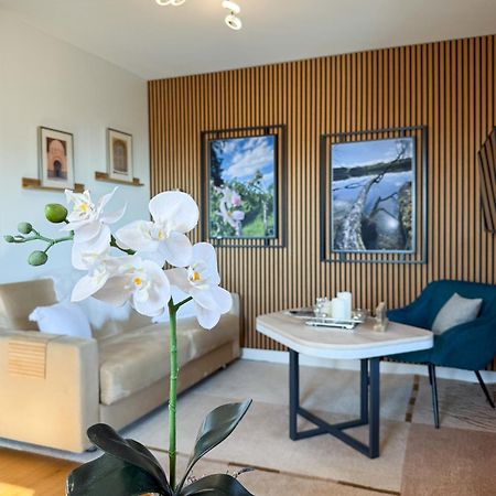 Apartment Wohlfuehlplatzl - Urgemuetlich & Ruhig Vogtareuth Exteriör bild